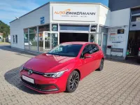 Gebraucht VW Golf VIII 131 PS (96 kW) 2021 Rot Limousine
