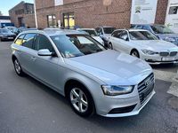 Gebraucht Audi A4 Attraction 150 PS (110 kW) 2014 Eissilber metallic Kombi
