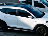 Gebraucht Hyundai Tucson Advantage 177 PS (130 kW) 2017 Weiß SUV