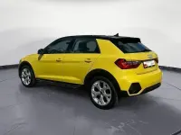 Gebraucht Audi A1 S-Line 95 PS (69 kW) 2023 Gelb SUV
