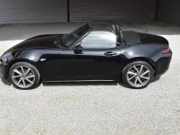 Gebraucht Mazda MX5 Selection 184 PS (135 kW) 2022 Jet black (metallic) Cabrio