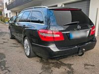 Gebraucht Mercedes E200 136 PS (100 kW) 2011 Schwarz Kombi