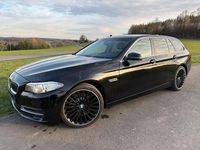 Gebraucht BMW 530 258 PS (189 kW) 2014 Schwarz Kombi