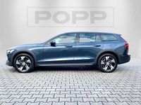 Gebraucht Volvo V60 CC 197 PS (144 kW) 2022 Blau Kombi