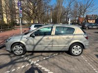 Gebraucht Opel Astra 120 PS (88 kW) 2006 Grau Limousine