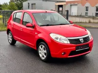 Gebraucht Dacia Sandero 75 PS (55 kW) 2011 Rot Limousine