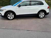 Gebraucht VW Tiguan Move 130 PS (95 kW) 2023 Weiß SUV