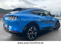 Gebraucht Ford Mustang Mach-E Premium 258 kW (351 PS) 2023 Grabber blue metallic (metallic) SUV