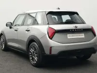 Używany Mini Cooper Classic 156 KM (114 kW) 2024 Szary Hatchback