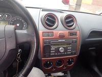 Gebraucht Ford Fiesta Ambiente 69 PS (50 kW) 2007 Schwarz Kleinwagen