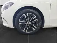 Gebraucht Mercedes B250 163 PS (119 kW) 2023 Weiß (polarweiss) Kleinwagen