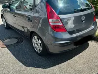 Gebraucht Hyundai i30 109 PS (80 kW) 2010 Limousine