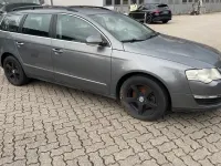 Gebraucht VW Passat 160 PS (117 kW) 2007 Grau Kombi