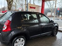 Gebraucht Dacia Sandero 75 PS (55 kW) 2009 Schwarz Kleinwagen