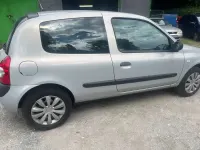 Gebraucht Renault Clio II 75 PS (55 kW) 2005 Silber Limousine