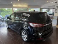 Gebraucht Ford S-MAX Titanium 190 PS (139 kW) 2020 Obsidianschwarz metallic Van / Kleinbus