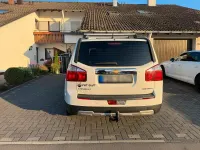 Gebraucht Chevrolet Orlando 141 PS (103 kW) 2011 Weiß Van / Kleinbus