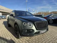 Begagnad Bentley Bentayga 608 HK (447 kW) 2016 Blå SUV
