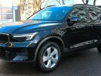 Gebraucht Volvo XC40 129 PS (94 kW) 2023 Schwarz SUV