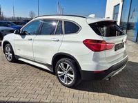 Gebraucht BMW X1 Sport Line 140 PS (102 kW) 2018 Weiß SUV