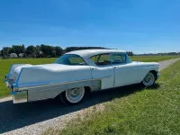 Gebraucht Cadillac Fleetwood 300 PS (220 kW) 1957 Weiß Limousine