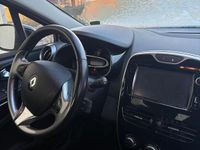 Używany Renault Clio IV LIMITED 90 KM (66 kW) 2016 Biały Hatchback