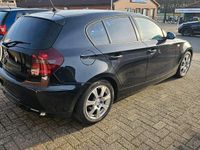 Gebraucht BMW 116 116 PS (85 kW) 2007 Schwarz Kleinwagen