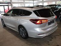 Gebraucht Ford Focus ST-Line X 116 PS (85 kW) 2025 Silber Limousine