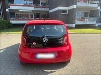 Second-hand VW up! 60 CP (44 kW) 2013 Roșu Hatchback
