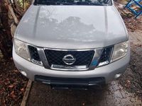 Gebraucht Nissan Navara 190 PS (139 kW) 2012 Grau Abholung