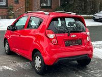 Gebraucht Chevrolet Spark 68 PS (50 kW) 2013 Rot Kleinwagen