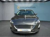 Gebraucht Ford Focus Titanium 150 PS (110 kW) 2019 Grau Kombi