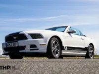 Gebraucht Ford Mustang 305 PS (224 kW) 2013 Weiß Cabrio