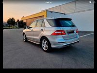 Gebraucht Mercedes ML350 258 PS (189 kW) 2012 Grau SUV