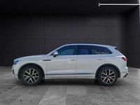 Gebraucht VW Touareg Elegance 286 PS (210 kW) 2023 Weiß SUV