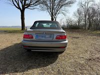 Gebraucht BMW 325 192 PS (141 kW) 2003 Silber Cabrio
