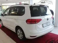 Gebraucht VW Touran Comfortline 150 PS (110 kW) 2023 Pure white Van / Kleinbus