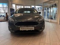 Gebraucht Ford Focus Cool & Connect 125 PS (91 kW) 2018 Magneticgrau metallic Limousine