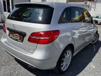 Gebraucht Mercedes B200 156 PS (114 kW) 2014 Silber Kleinwagen