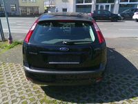 Second-hand Ford Focus Style 101 CP (74 kW) 2007 Negru Berlinǎ