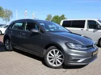 Gebraucht VW Golf VII Highline 150 PS (110 kW) 2019 Grau Limousine