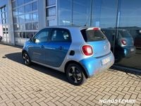 Gebraucht Smart ForFour Electric Drive Passion 60 kW (82 PS) 2020 Blau Limousine