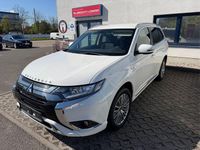 Gebraucht Mitsubishi Outlander P-HEV Basis 135 PS (99 kW) 2021 Andenweiss (s) SUV