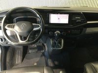 Gebraucht VW Multivan Generation Six 150 PS (110 kW) 2022 Candyweiß Van