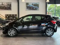 Gebraucht Hyundai i20 Space Plus 125 PS (91 kW) 2019 Schwarz Kleinwagen