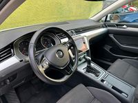 Gebraucht VW Passat 190 PS (139 kW) 2018 Weiß Kombi