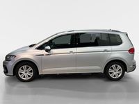 Gebraucht VW Touran Highline 150 PS (110 kW) 2024 Reflex silver metallic Van / Kleinbus