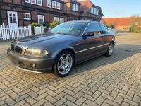 Gebraucht BMW 318 150 PS (110 kW) 2003 Grau Coupé