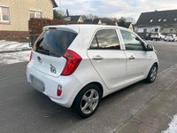 Gebraucht Kia Picanto 69 PS (50 kW) 2011 Weiß Kleinwagen