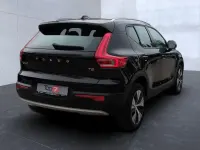 Gebraucht Volvo XC40 Momentum 129 PS (94 kW) 2022 Schwarz SUV
